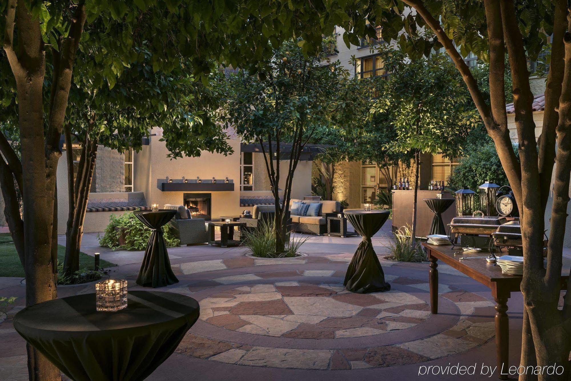 Tempe Mission Palms- Destination Fee Includes Parking Hotell Exteriör bild