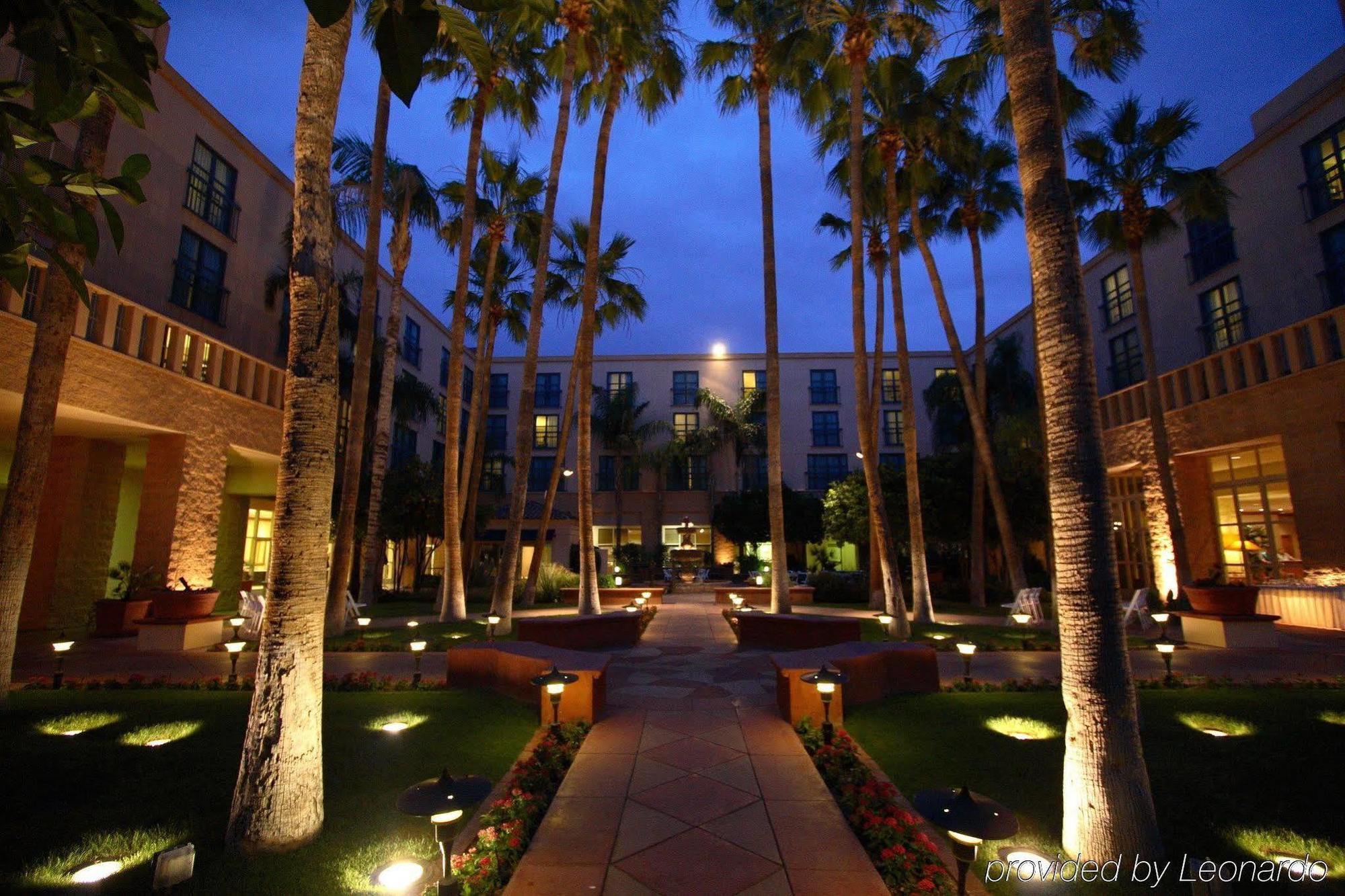 Tempe Mission Palms- Destination Fee Includes Parking Hotell Exteriör bild