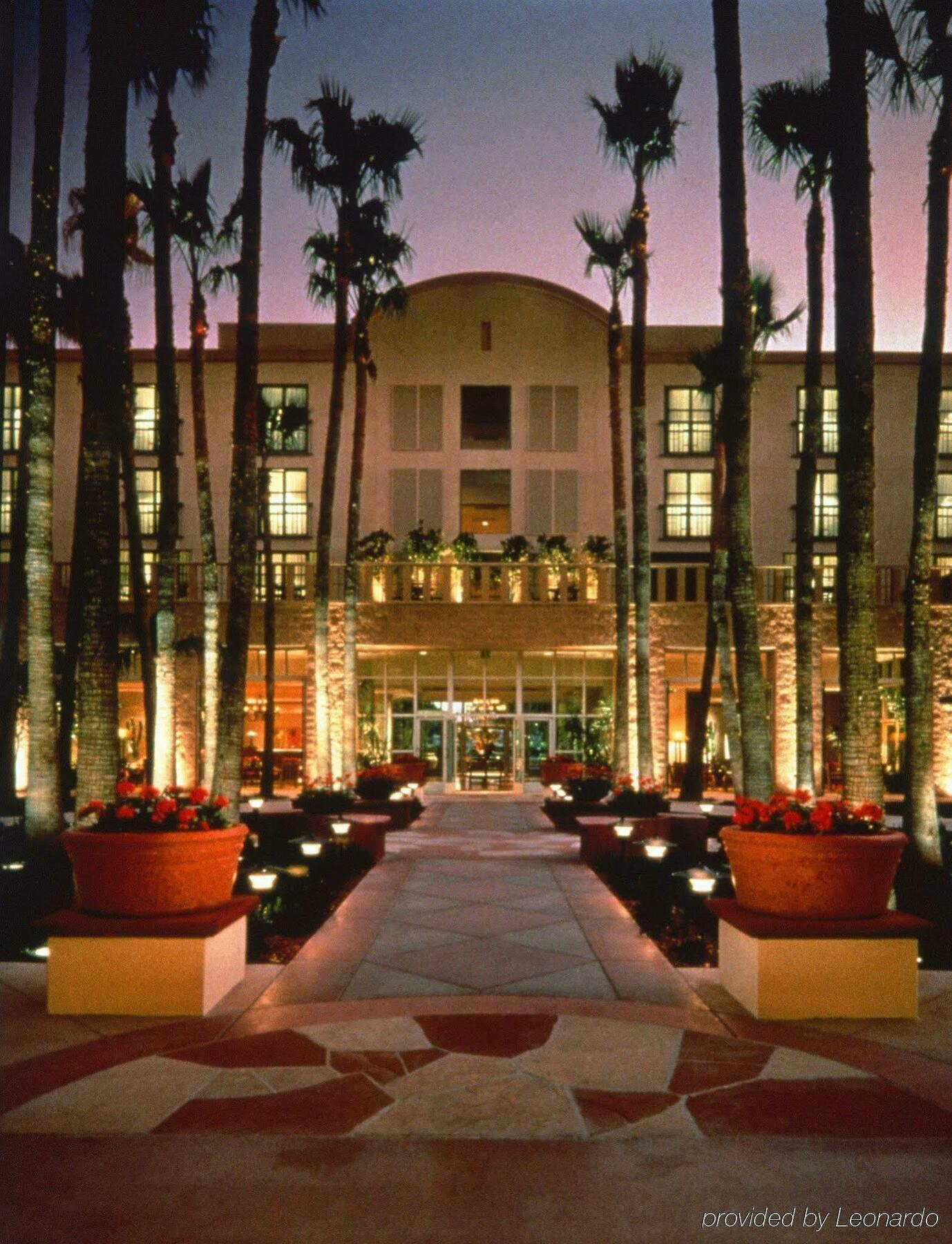 Tempe Mission Palms- Destination Fee Includes Parking Hotell Exteriör bild